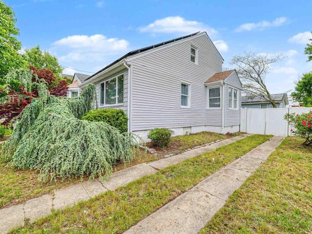 House for sale in Atlantic City, New Jersey