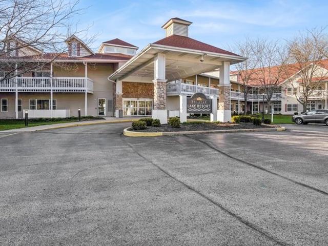 Condo for sale in Delavan, Wisconsin