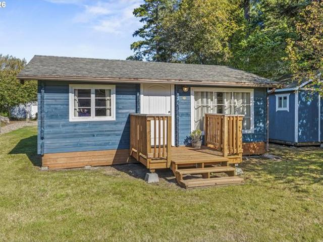 House for sale in Ocean Park, Washington