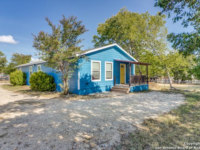 House for sale in Bandera, Texas