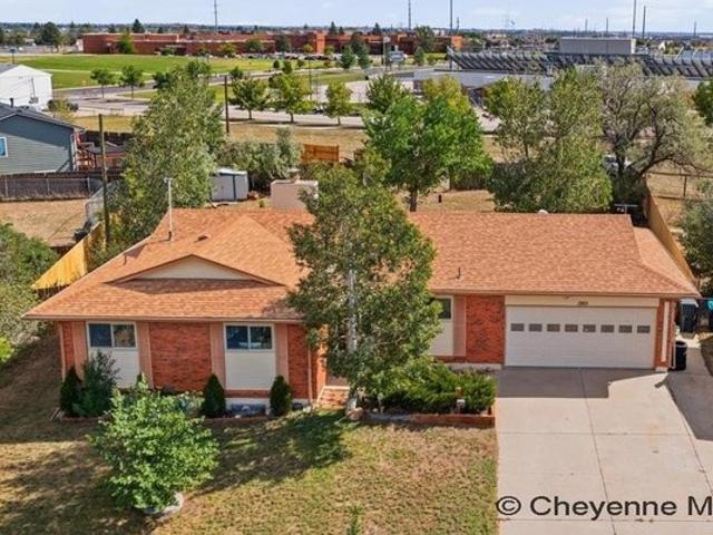 House for sale in Wyoming
