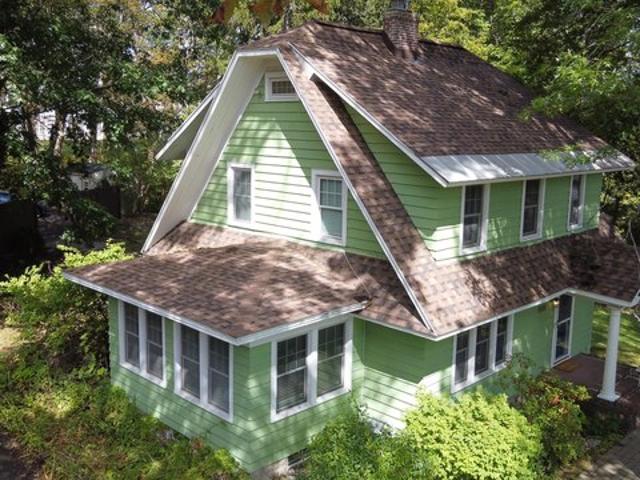 House for sale in Niskayuna, New York