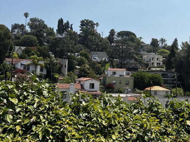 Land for sale in Glendale, California