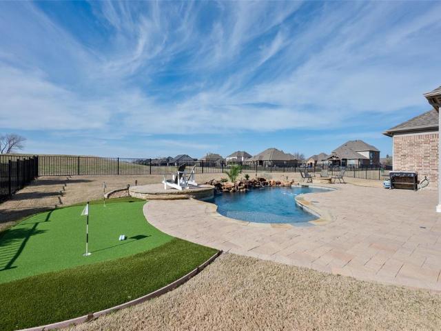 House for sale in Gunter, Texas