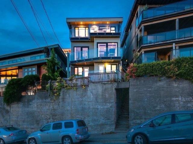 House for sale in West Beach, White Rock
