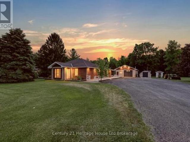 House for sale in Ontario