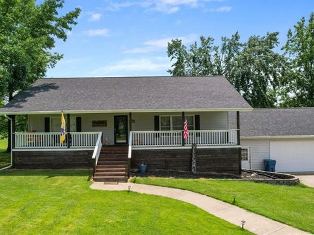 House for sale in Marion, Illinois