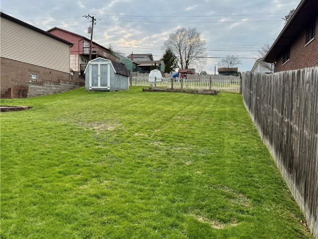 House for sale in Natrona Heights, Pennsylvania