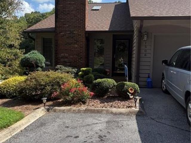 Townhouse for sale in Wilkesboro, North Carolina