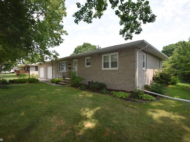 House for sale in Washington, Iowa