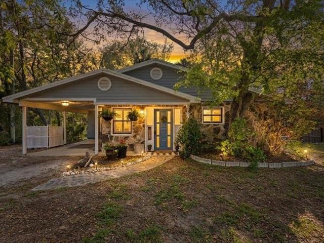 House for sale in Steinhatchee, Florida