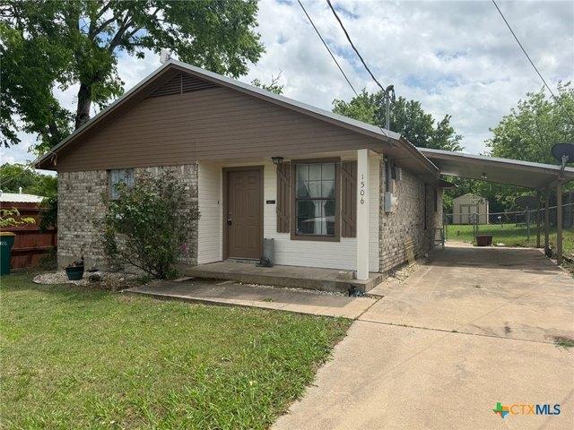House for sale in Gatesville, Texas