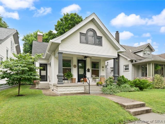 House for sale in New Albany, Indiana