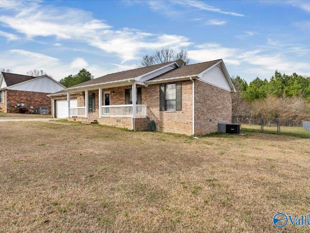 House for sale in Scottsboro, Alabama