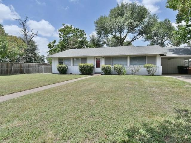 House for sale in Brenham, Washington County