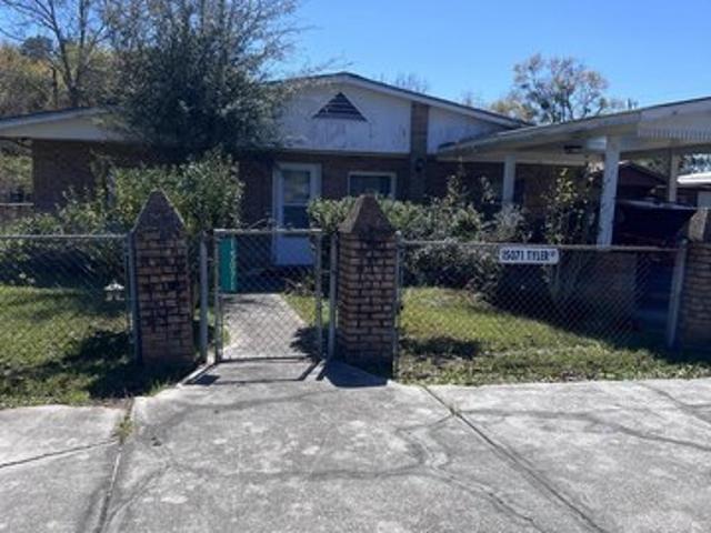 House for sale in Gulfport, Mississippi