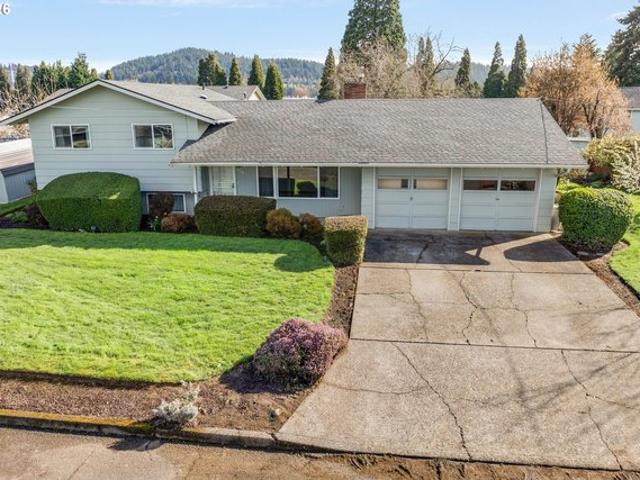 House for sale in Oregonia