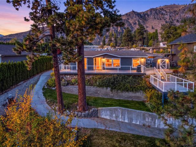 House for sale in Entiat, Chelan County