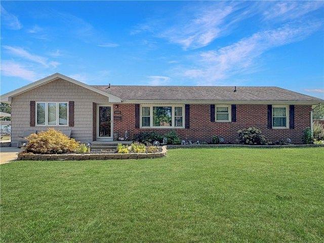House for sale in Mattoon, Illinois