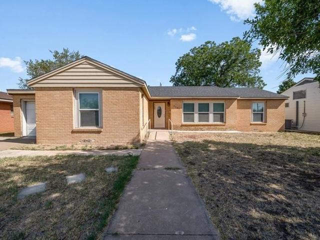 House for sale in Howard, Texas