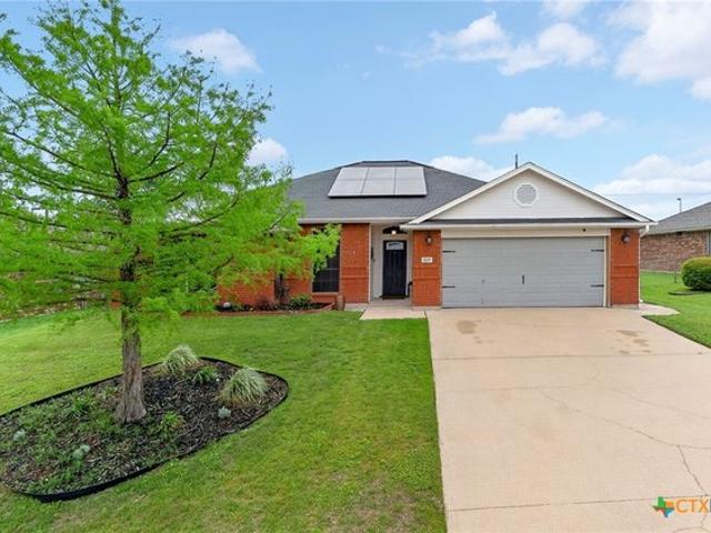House for sale in Briggs, Texas