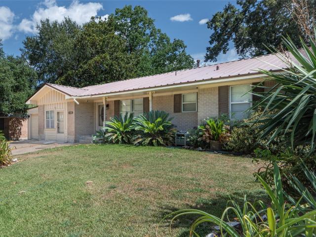 House for sale in Brenham, Washington County