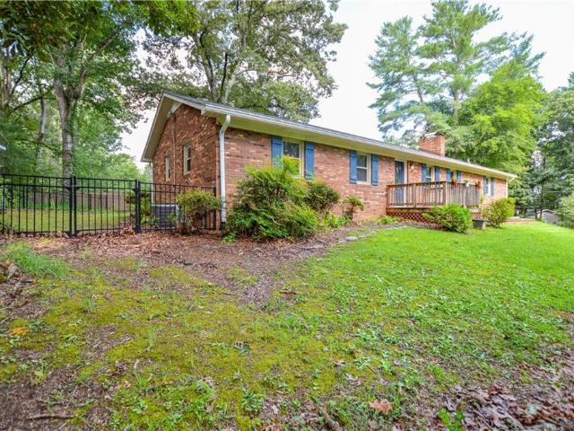 House for sale in Wilkesboro, North Carolina