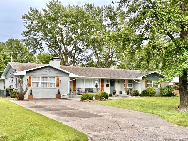 House for sale in El Dorado Springs, Missouri