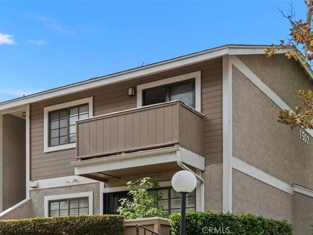 Condo for sale in Santa Ana, California