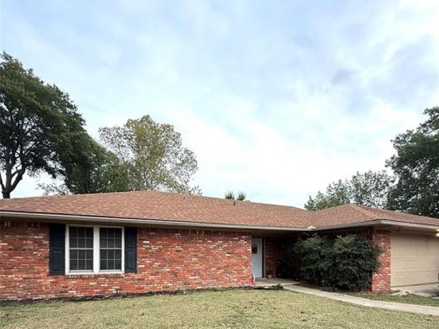 House for sale in Carter, Oklahoma