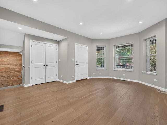 House for sale in Chicago Park, Illinois