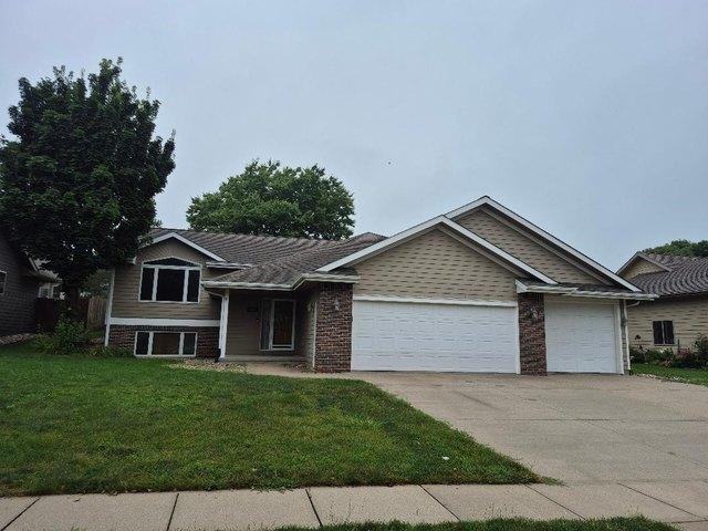 House for sale in Yankton, South Dakota