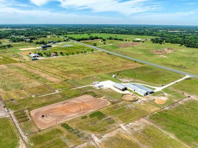 Farm for sale in Whitesboro, Texas