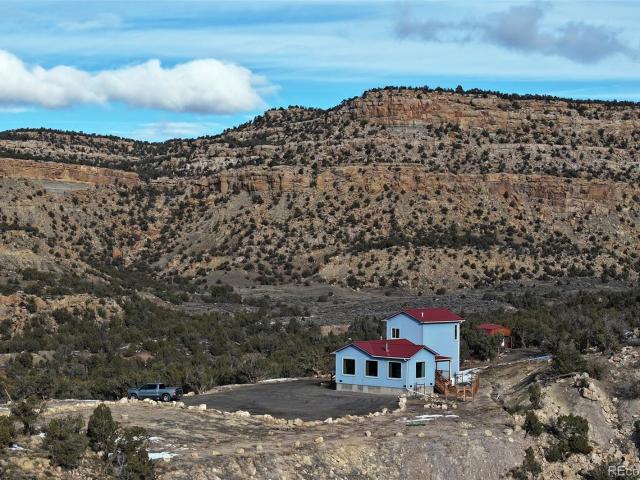 House for sale in De Beque, Colorado