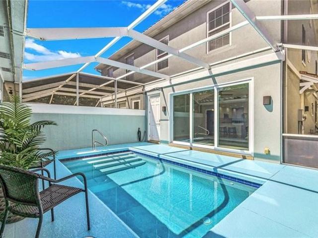 Townhouse for sale in Bonita Springs, Florida