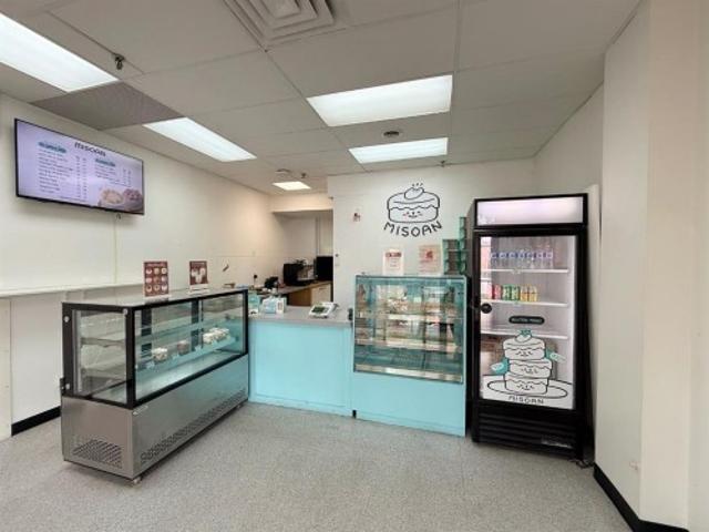 Commercial for sale in Sunalta, Calgary
