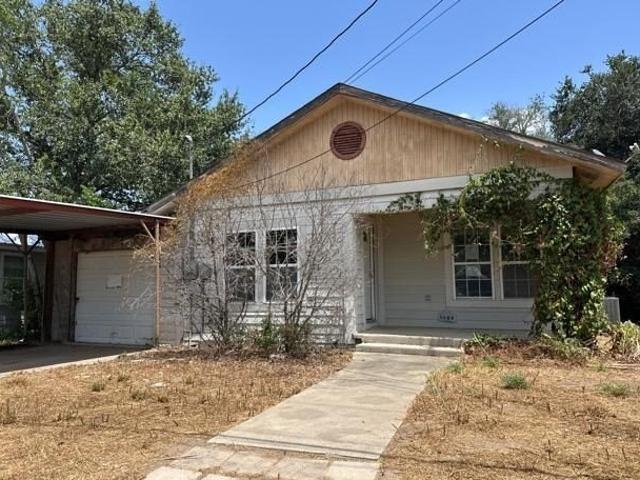 House for sale in Three Rivers, Texas