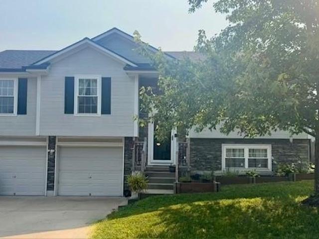 House for sale in Grain Valley, Missouri