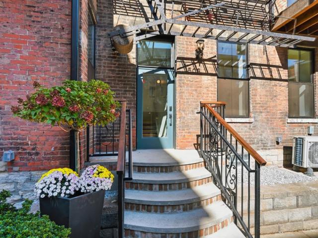 Condo for sale in Roselawn, Ohio