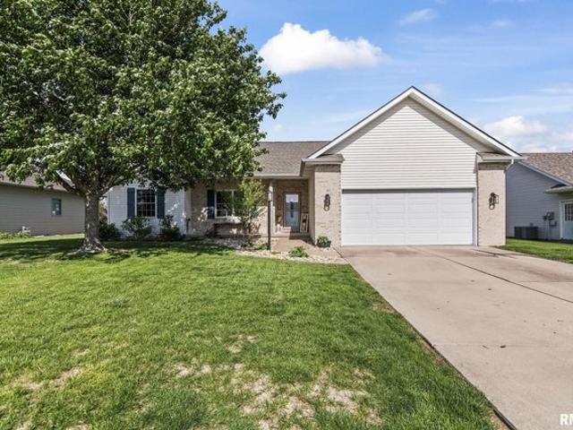 House for sale in Chatham, Illinois