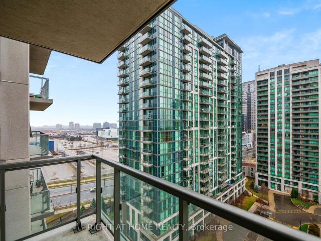Condo for rent in City Centre, Mississauga