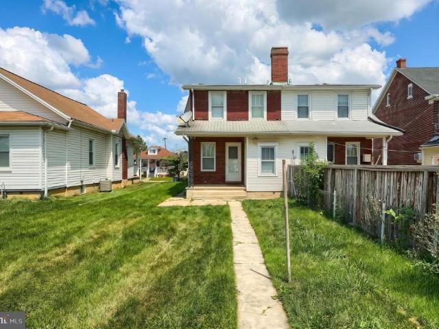 Townhouse for sale in West York, Pennsylvania