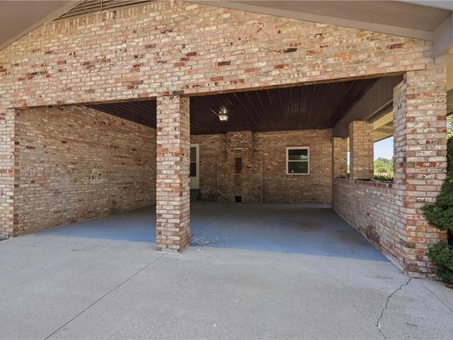 Property for rent in Ark