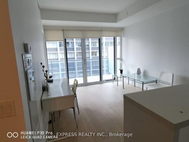 Condo for rent in Toronto Centre, Toronto