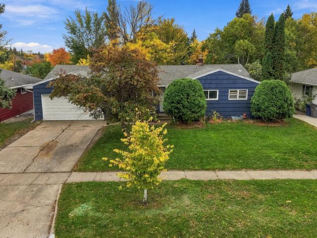 House for sale in Moorhead, Clay County