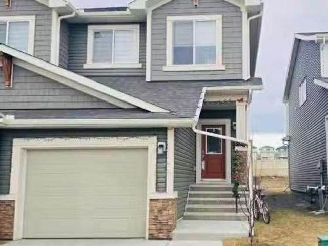 House for sale in Airdrie, Alberta