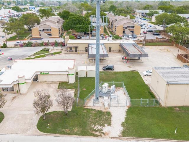 Commercial for sale in Arlington, Texas