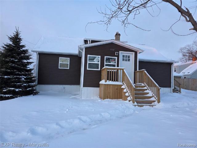 House for sale in Fort Gratiot, Michigan