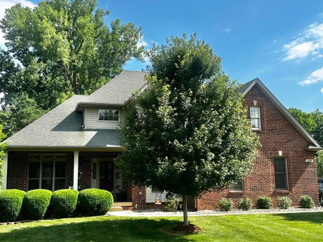 House for sale in Cecilia, Kentucky