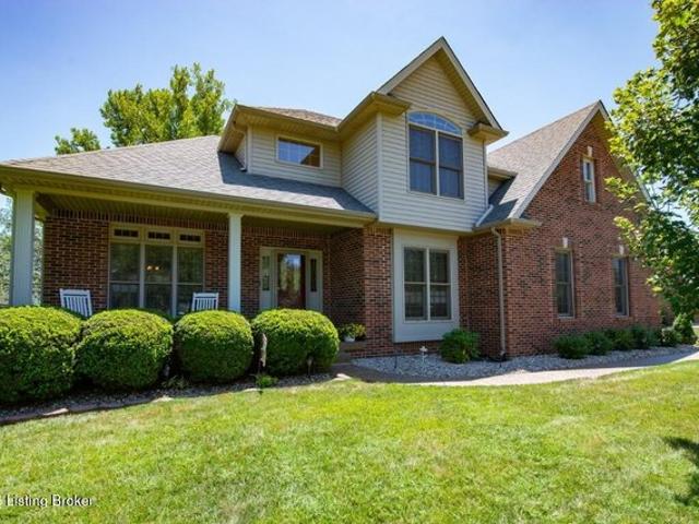 House for sale in Cecilia, Kentucky